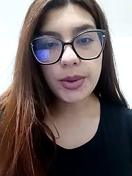 Snapshot of cutetemari chatting on May 26, 2:29 am cutetemari online show from May 26, 2:29 am