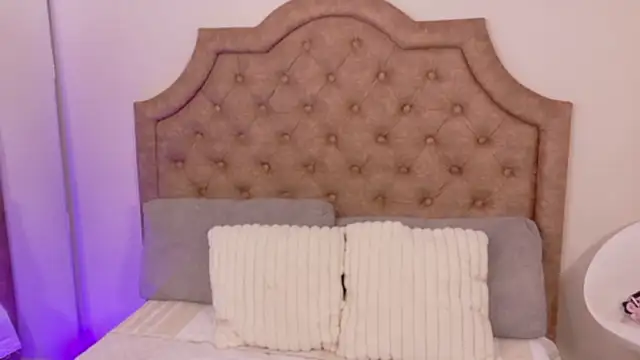 SophiaCollinss online show from May 28, 6:16 pm