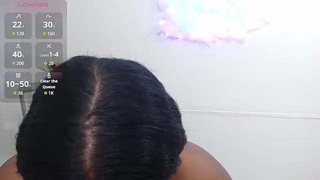 Snapshot of Gibi_Laurent chatting on June 2, 12:40 pm Gibi Laurent online show from June 2, 12:40 pm