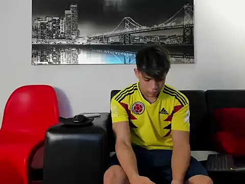 rocco gym online show from May 28, 7:33 pm