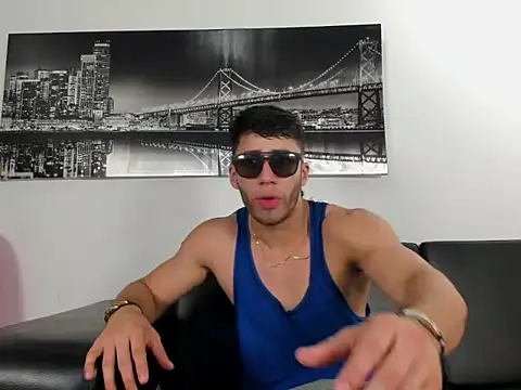 Snapshot of gato_pascal chatting on May 31, 7:37 pm gato pascal online show from May 31, 7:37 pm