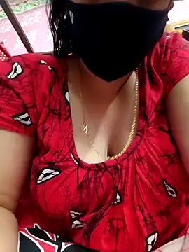diyadey25012 online show from May 28, 5:43 pm