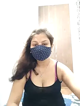 Snapshot of hot_kiran2000 chatting on July 2, 2:12 pm hot kiran2000 online show from July 2, 2:12 pm
