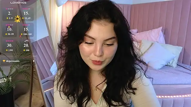 Snapshot of lollyy_pop chatting on July 18, 1:32 am lollyy pop online show from July 18, 1:32 am