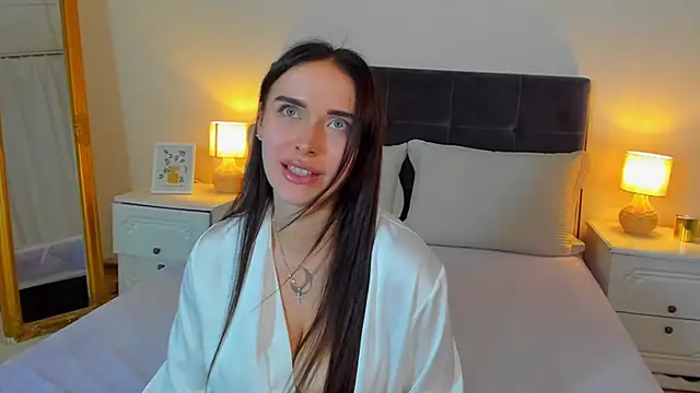 KellyWhites online show from June 20, 5:32 am