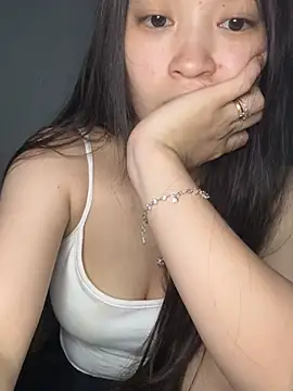 Snapshot of Ario_sexy chatting on June 1, 4:52 pm Ario sexy online show from June 1, 4:52 pm