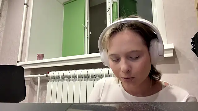 CuteLilit online show from June 10, 8:08 pm