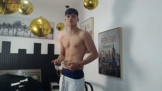 Snapshot of drago_ivan chatting on May 23, 11:47 am drago ivan online show from May 23, 11:47 am