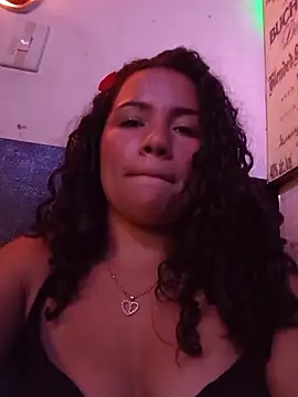 Snapshot of TamaraaHoney chatting on June 20, 2:47 am TamaraaHoney online show from June 20, 2:47 am