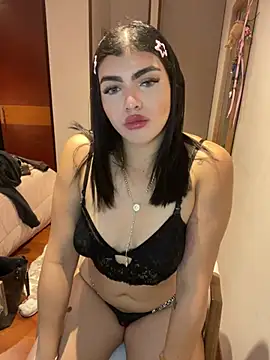 Snapshot of Emilyrosett_ chatting on June 8, 2:23 am Emilyrosett online show from June 8, 2:23 am
