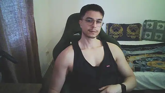 Snapshot of Jamcko24 chatting on May 18, 4:35 pm Jamcko24 online show from May 18, 4:35 pm