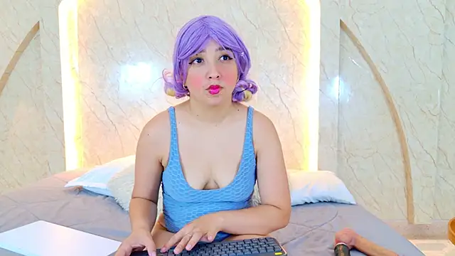 Snapshot of NathyFerrer chatting on June 26, 4:50 am NathyFerrer online show from June 26, 4:50 am