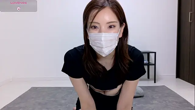 Snapshot of lemon_lemon_ chatting on May 23, 9:02 am lemon lemon online show from May 23, 9:02 am