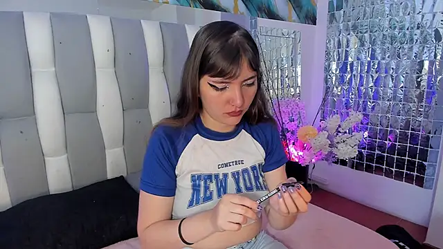 Loren FX online show from June 20, 11:46 am
