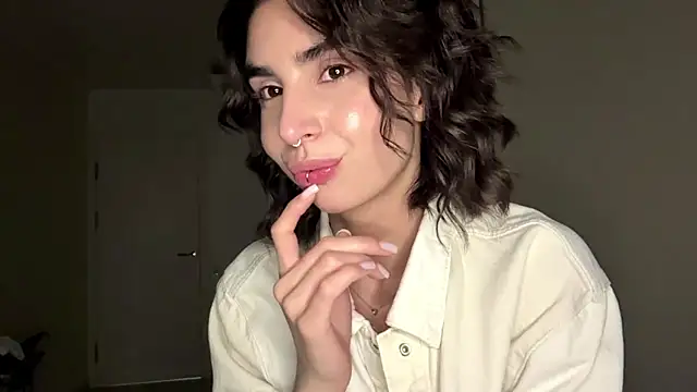Snapshot of JessiaRuezga chatting on May 31, 12:23 pm JessiaRuezga online show from May 31, 12:23 pm
