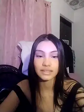 Snapshot of _BellaCute_ chatting on June 30, 7:09 am BellaCute online show from June 30, 7:09 am