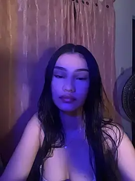 Snapshot of _BellaCute_ chatting on July 26, 6:21 am BellaCute online show from July 26, 6:21 am