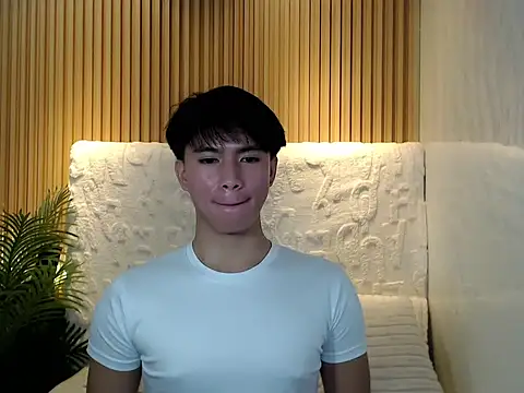 Snapshot of horny_jamesxx chatting on May 26, 12:50 am horny jamesxx online show from May 26, 12:50 am