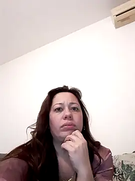Mariposareina26 online show from May 14, 9:43 pm