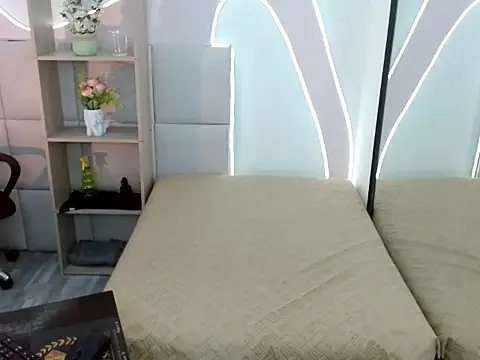 ivytemptation online show from May 30, 2:41 am