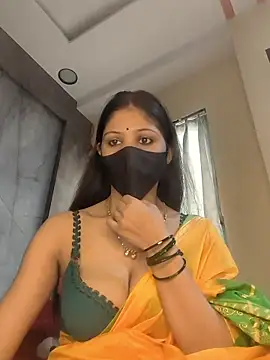 Snapshot of kaira_noty chatting on June 8, 3:18 am kaira noty online show from June 8, 3:18 am