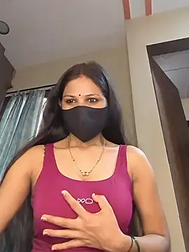 Snapshot of kaira_noty chatting on July 20, 2:48 am kaira noty online show from July 20, 2:48 am