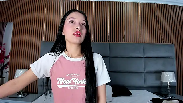 SophiieCalloway1 online show from July 14, 12:33 pm