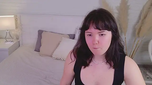 Ariella  cute online show from May 31, 3:08 pm