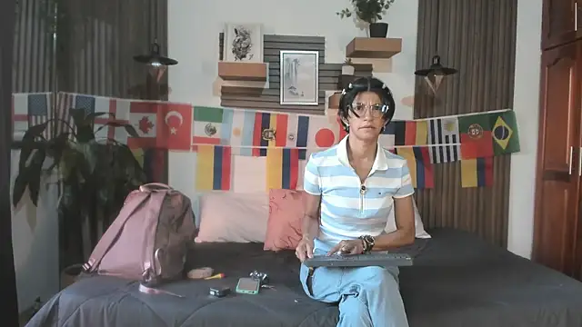 Snapshot of Evaa_campbell chatting on July 6, 12:02 pm Evaa campbell online show from July 6, 12:02 pm