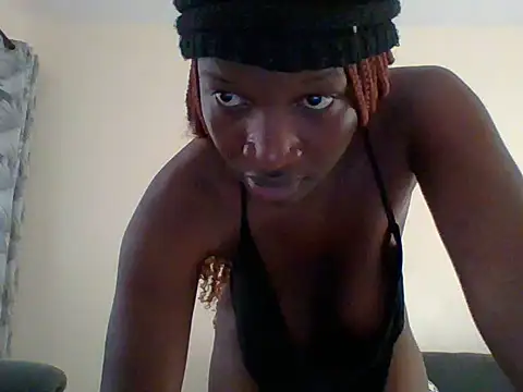 Snapshot of sweetpasion chatting on July 3, 11:27 am sweetpasion online show from July 3, 11:27 am