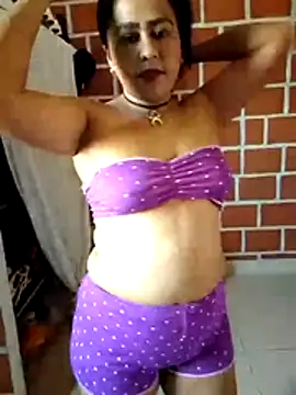 Snapshot of Scarlet_01_ chatting on July 6, 5:59 pm Scarlet 01 online show from July 6, 5:59 pm