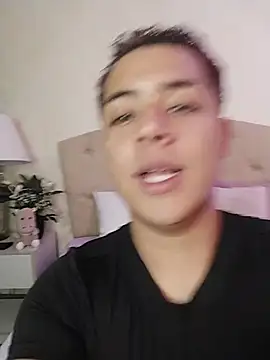 Snapshot of Darian_laforteza chatting on May 22, 8:25 pm Darian laforteza online show from May 22, 8:25 pm