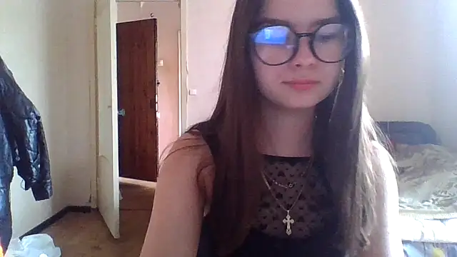 Snapshot of Bellochka201 chatting on May 25, 8:53 am Bellochka201 online show from May 25, 8:53 am