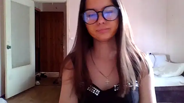 Snapshot of Bellochka201 chatting on July 9, 8:40 am Bellochka201 online show from July 9, 8:40 am