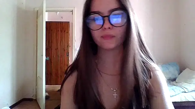 Snapshot of Bellochka201 chatting on July 14, 10:21 am Bellochka201 online show from July 14, 10:21 am