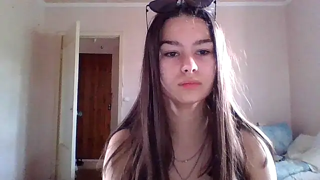Snapshot of Bellochka201 chatting on July 15, 8:41 am Bellochka201 online show from July 15, 8:41 am