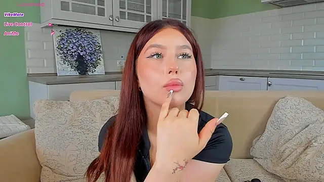 AliceFlowe online show from July 17, 12:56 pm