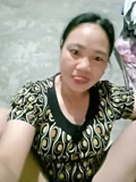 Snapshot of Elizabeo chatting on May 31, 10:33 pm Elizabeo online show from May 31, 10:33 pm