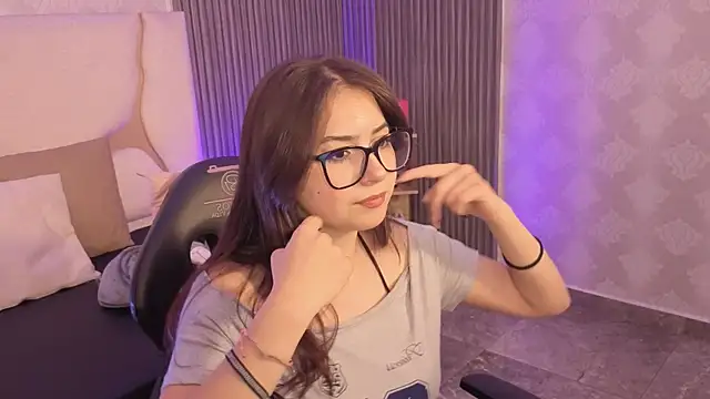 andrea tay1 online show from June 20, 7:16 pm