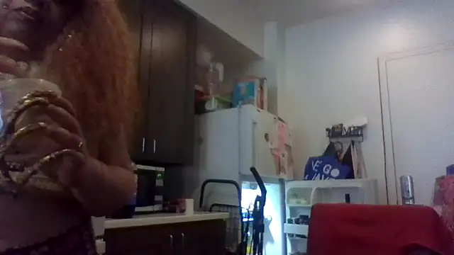 Snapshot of NailGoddessnow chatting on February 11, 8:47 pm NailGoddessnow online show from February 11, 8:47 pm