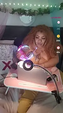 Snapshot of NailGoddessnow chatting on March 15, 10:27 pm NailGoddessnow online show from March 15, 10:27 pm