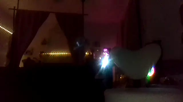 Snapshot of NailGoddessnow chatting on March 22, 8:29 am NailGoddessnow online show from March 22, 8:29 am