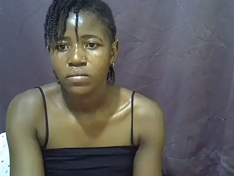 Snapshot of Sweet-tatiana chatting on July 11, 8:00 pm Sweet-tatiana online show from July 11, 8:00 pm