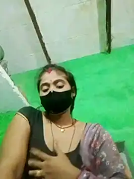 Snapshot of Rachnaaapkijaan78 chatting on July 10, 5:37 pm Rachnaaapkijaan78 online show from July 10, 5:37 pm