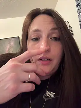 Snapshot of goddesshmh chatting on June 14, 4:03 am goddesshmh online show from June 14, 4:03 am