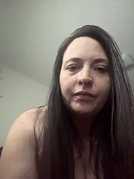 Snapshot of goddesshmh chatting on June 17, 9:23 am goddesshmh online show from June 17, 9:23 am