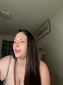 Snapshot of goddesshmh chatting on June 24, 7:18 am goddesshmh online show from June 24, 7:18 am