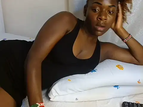 Snapshot of miss_monroee chatting on July 17, 3:13 am miss monroee online show from July 17, 3:13 am