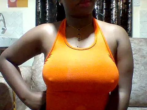 Snapshot of briana_cydy chatting on July 8, 11:20 pm briana cydy online show from July 8, 11:20 pm