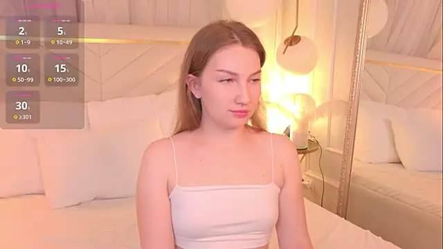 Snapshot of JessicaMartin chatting on July 18, 9:24 am JessicaMartin online show from July 18, 9:24 am